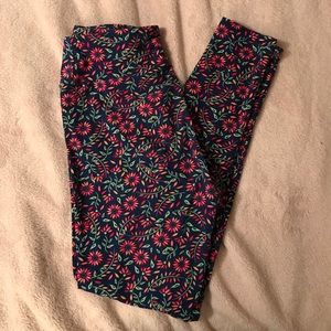 Lularoe OS floral print leggings