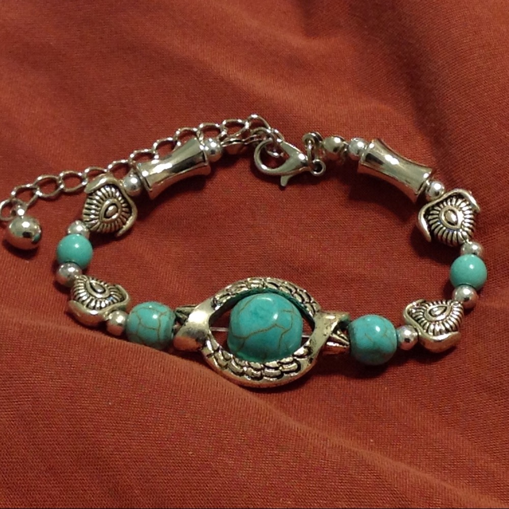 Turquoise silver bracelet