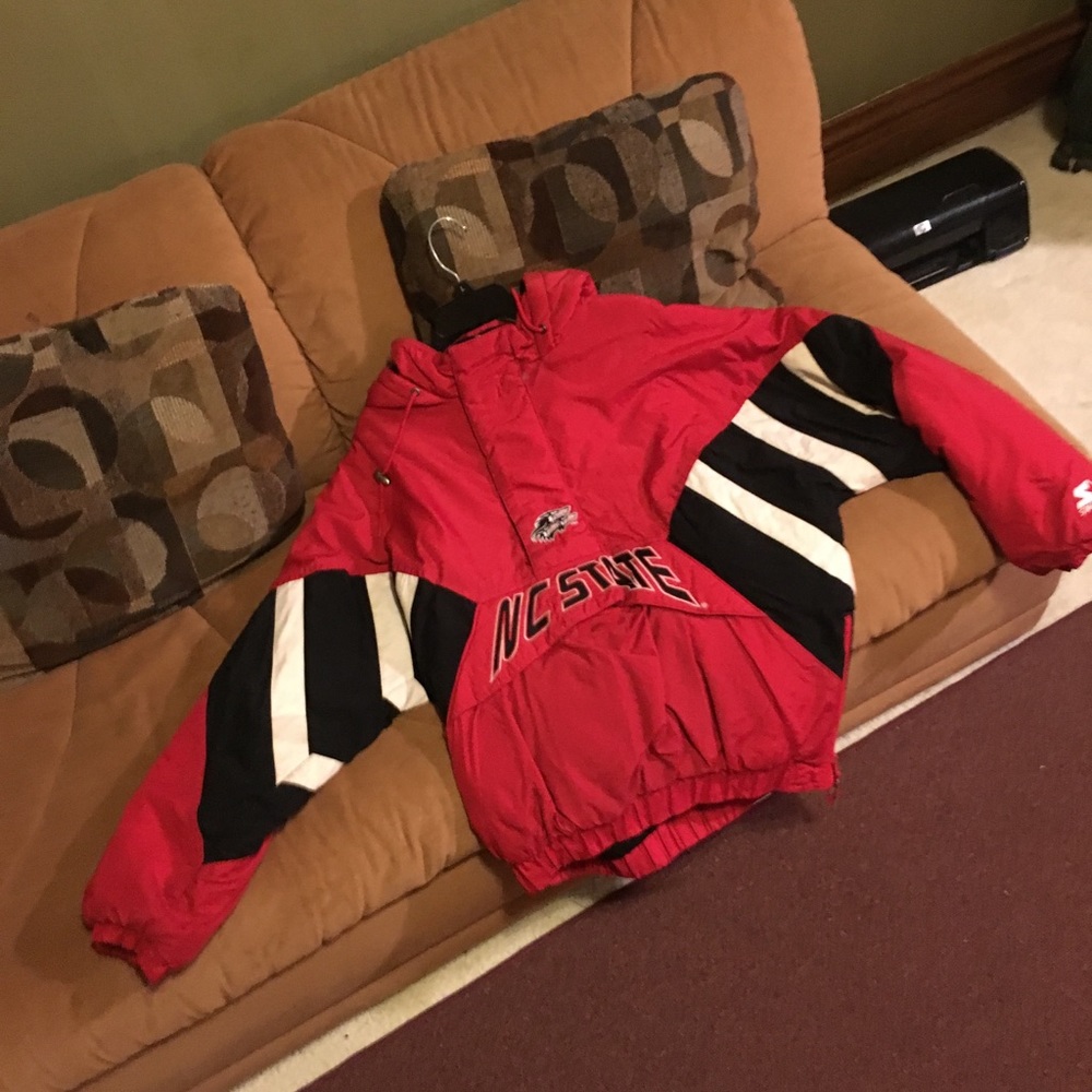 *SOLD* Vintage NC State Starter Jacket Red Sz L