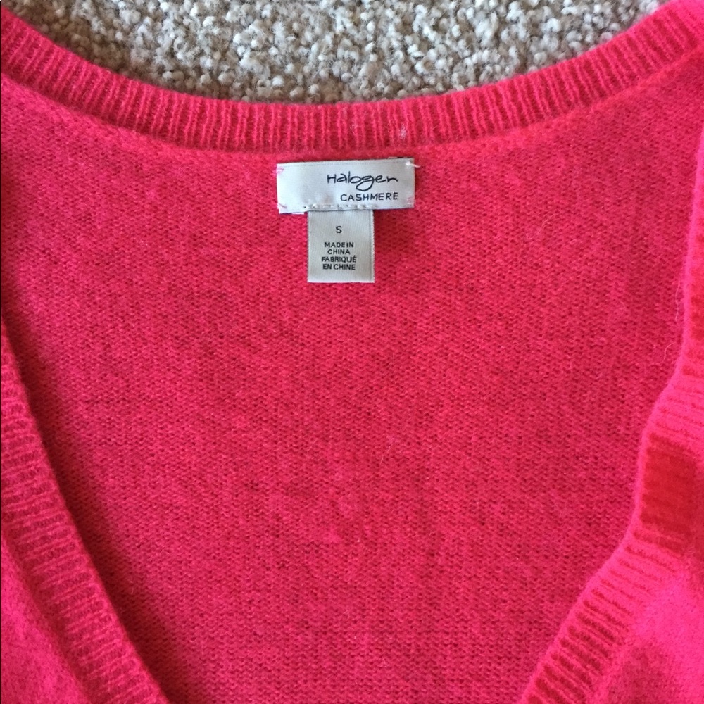 V-neck Pink Halogen Pure Cashmere Sweater - Picture 2 of 3