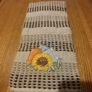 Embroidered kitchen towel