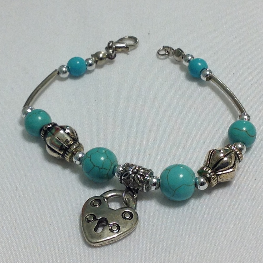 Turquoise stone heart silver bead bracelet