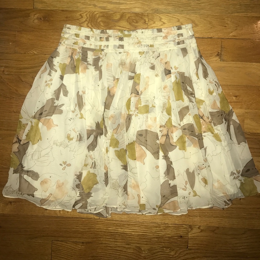Club Monaco printed skirt size 00