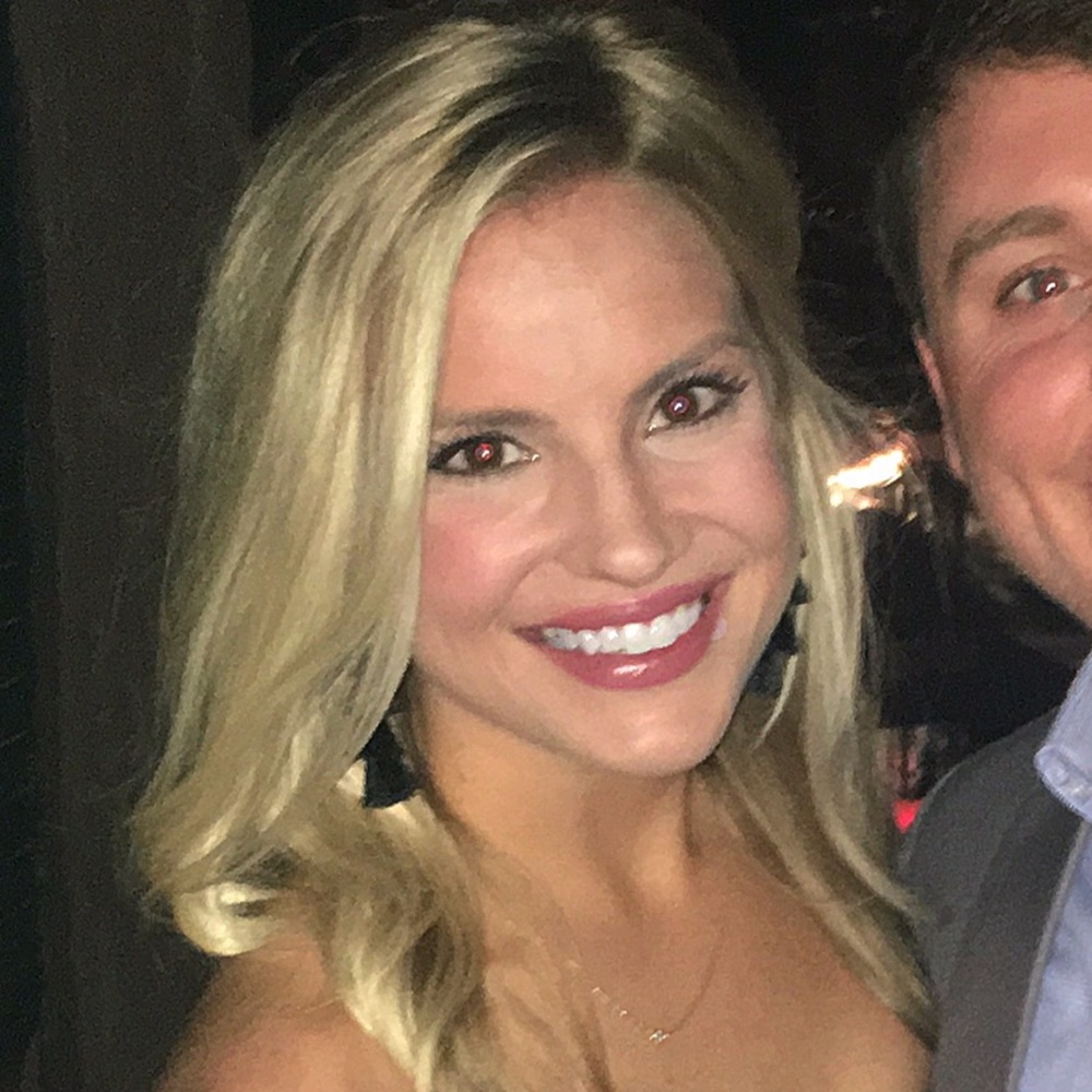 Meet your Posher, Lauren