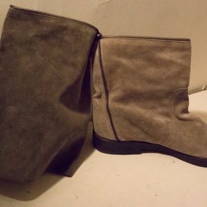 2 Tone Boots Knee high, Zip off to Ankle high