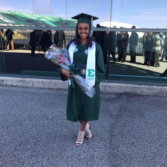 Meet your Posher, Brenna - Picture 2 of 2