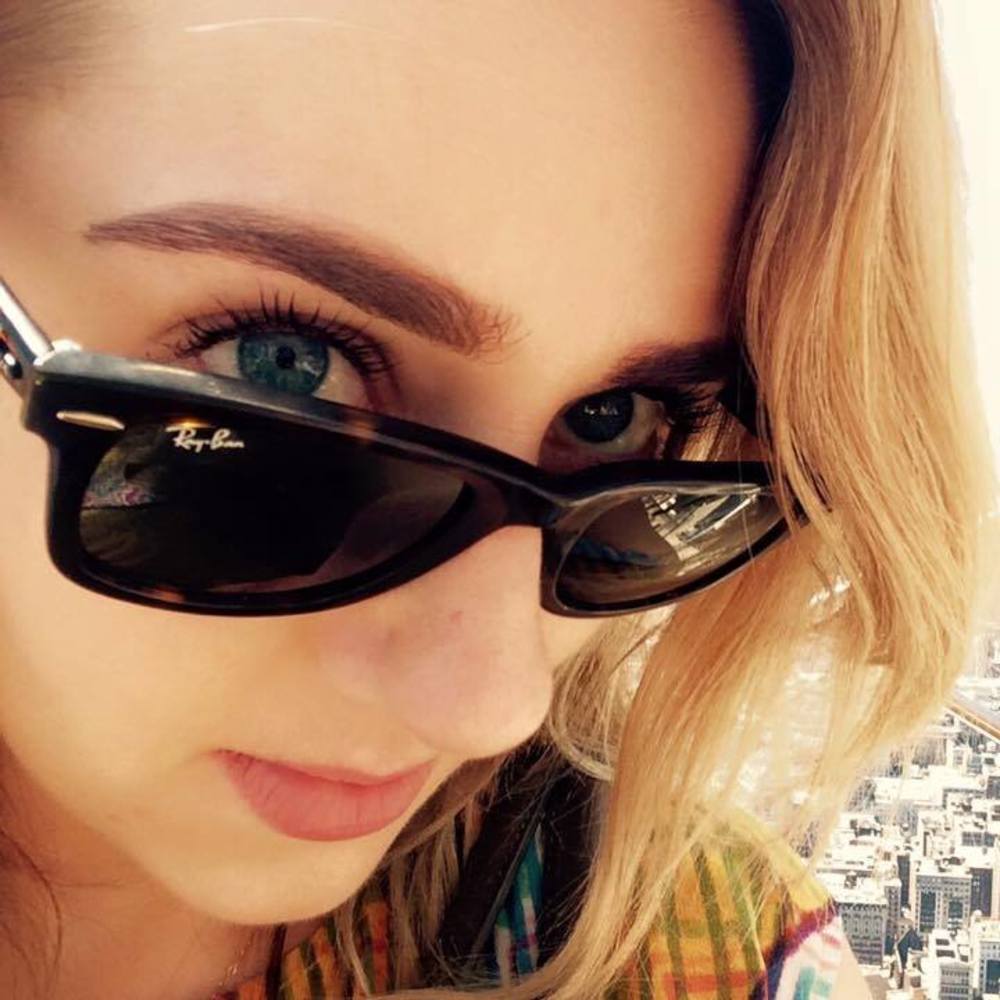 Meet your Posher, Melissa