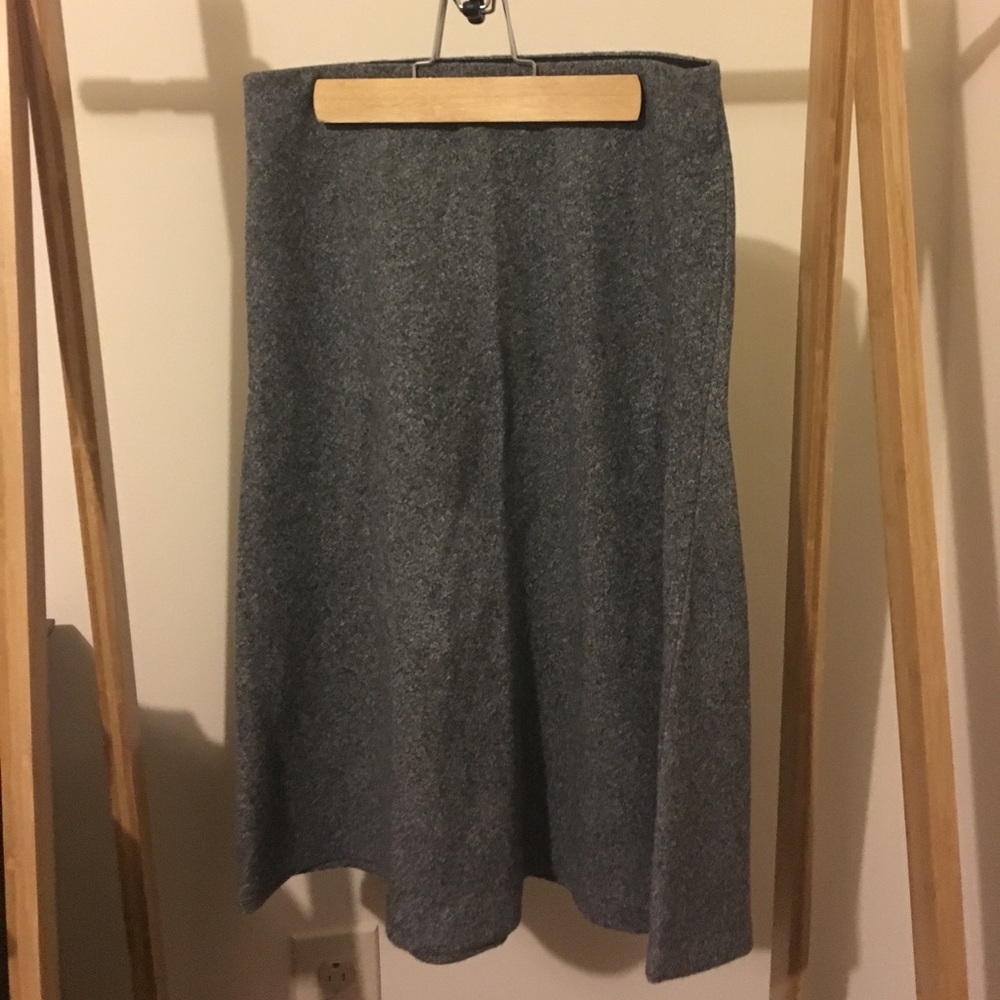 NWT gray long pencil skirt LOFT