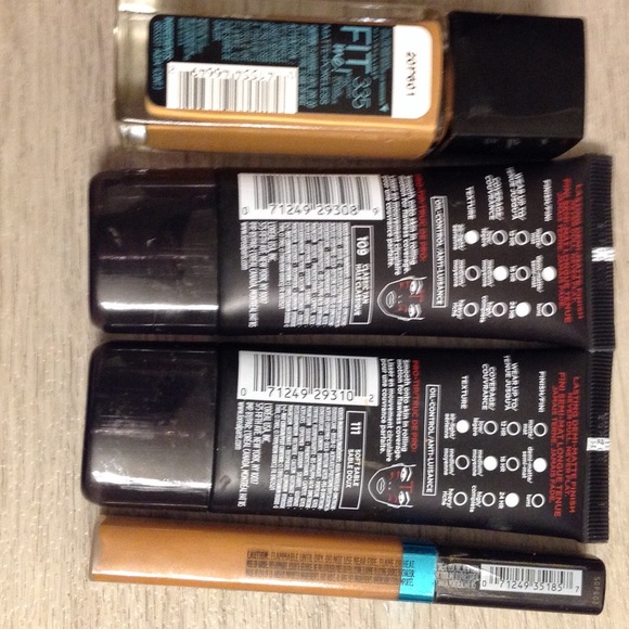 Gently Loved Foundation & Conceal DarkerComplexion - Picture 5 of 8