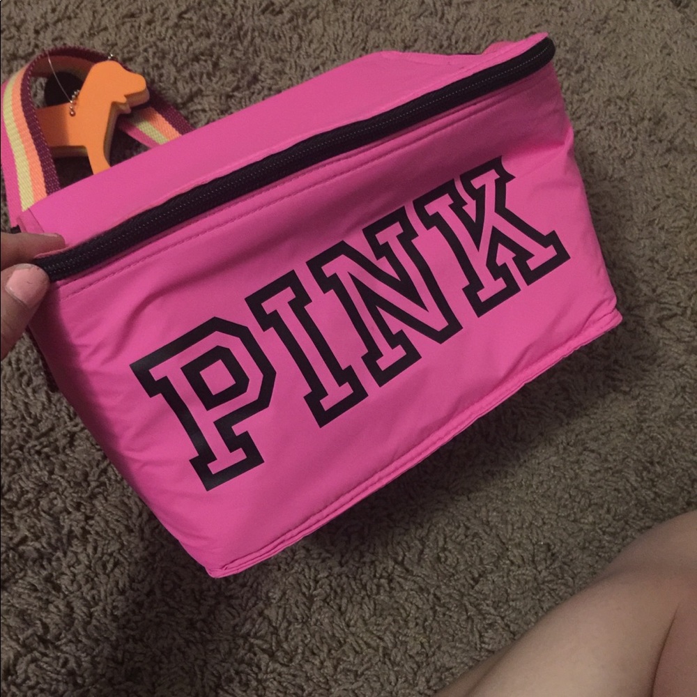 Victoria secret cooler Black Friday deal only ❗️❗️