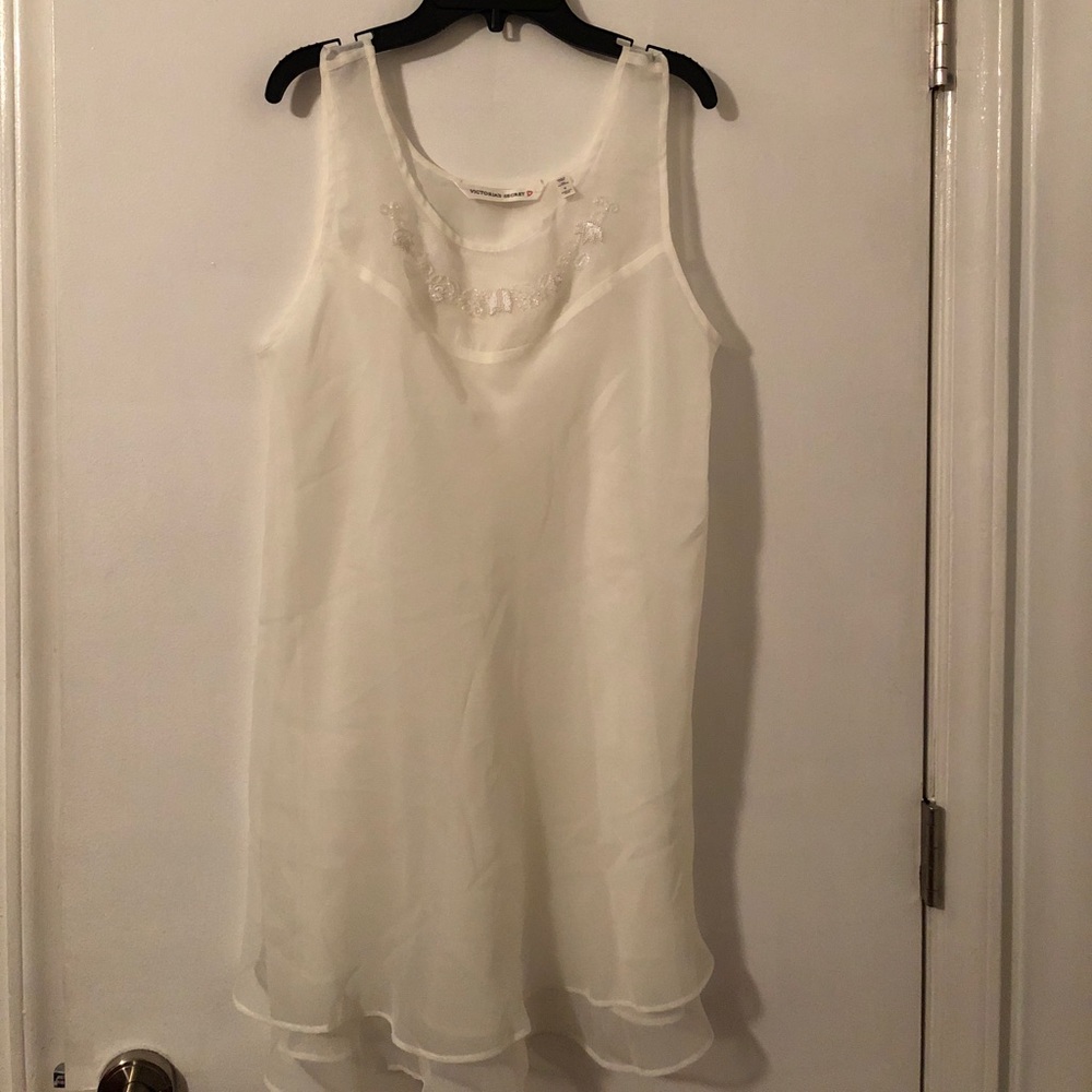 VS Gown