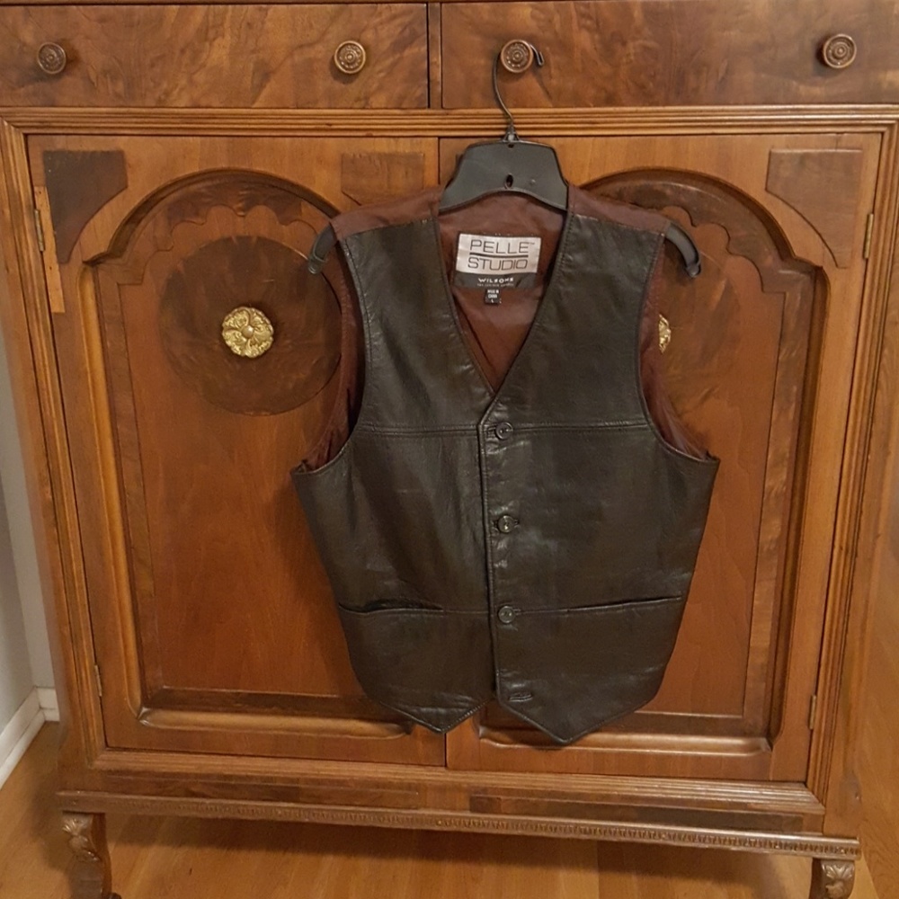 Men's Pelle leather vest