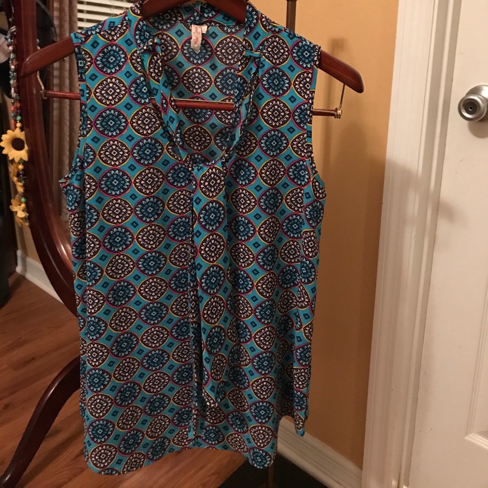 Red Camel Blouse