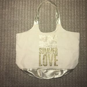 !Sold! Victoria Secret Tote