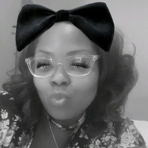 Meet your Posher, Kimberly