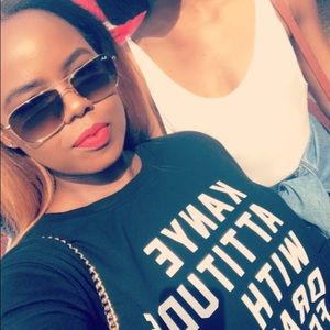 Meet your Posher, Miya