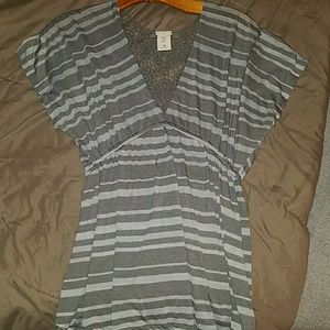 Mossimo Supply Co medium top
