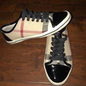 Burberry sneakers