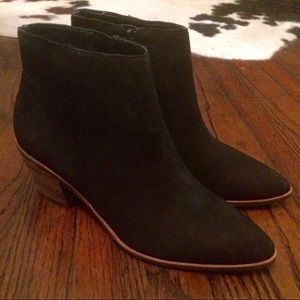 Lucky Brand- Black Linnea Suede Bootie 7M NEW!