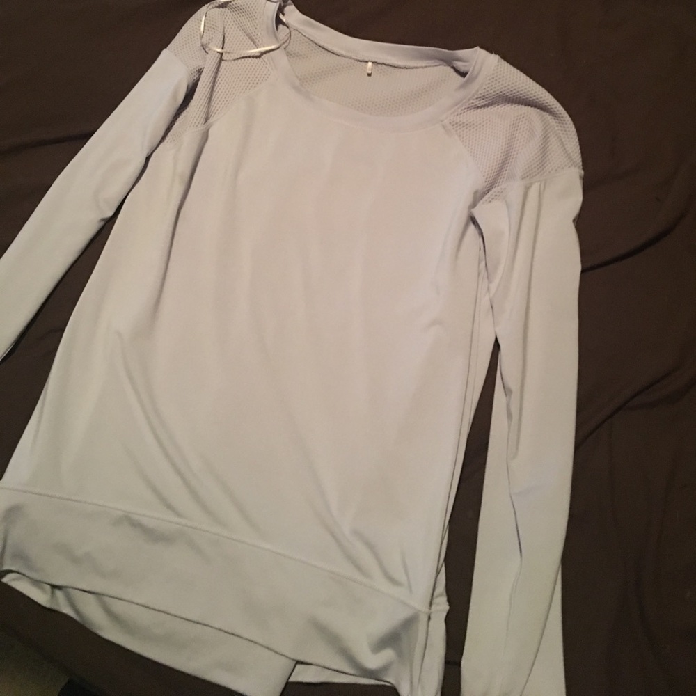 Carrie Underwood sweater