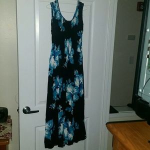 Sleeveless Maxi Dress