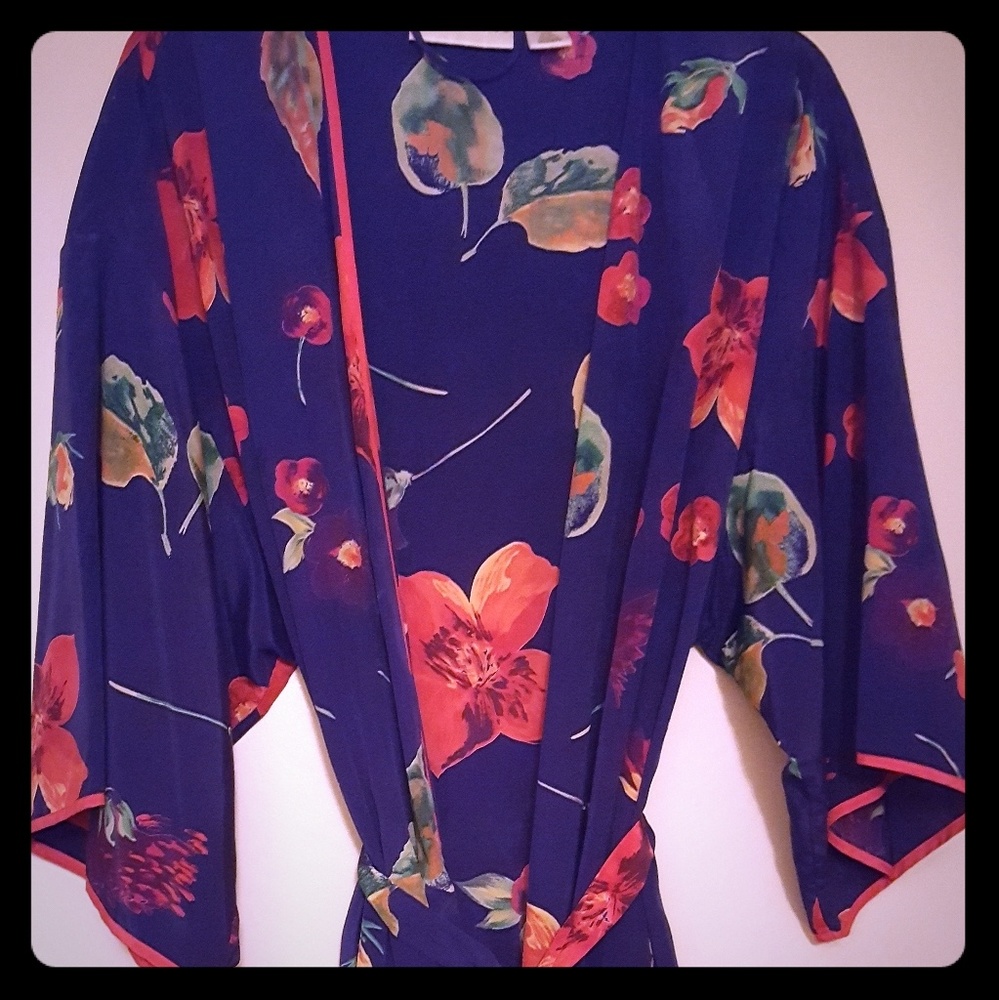 Silky kimono