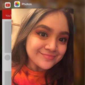 Meet your Posher, Alejandra