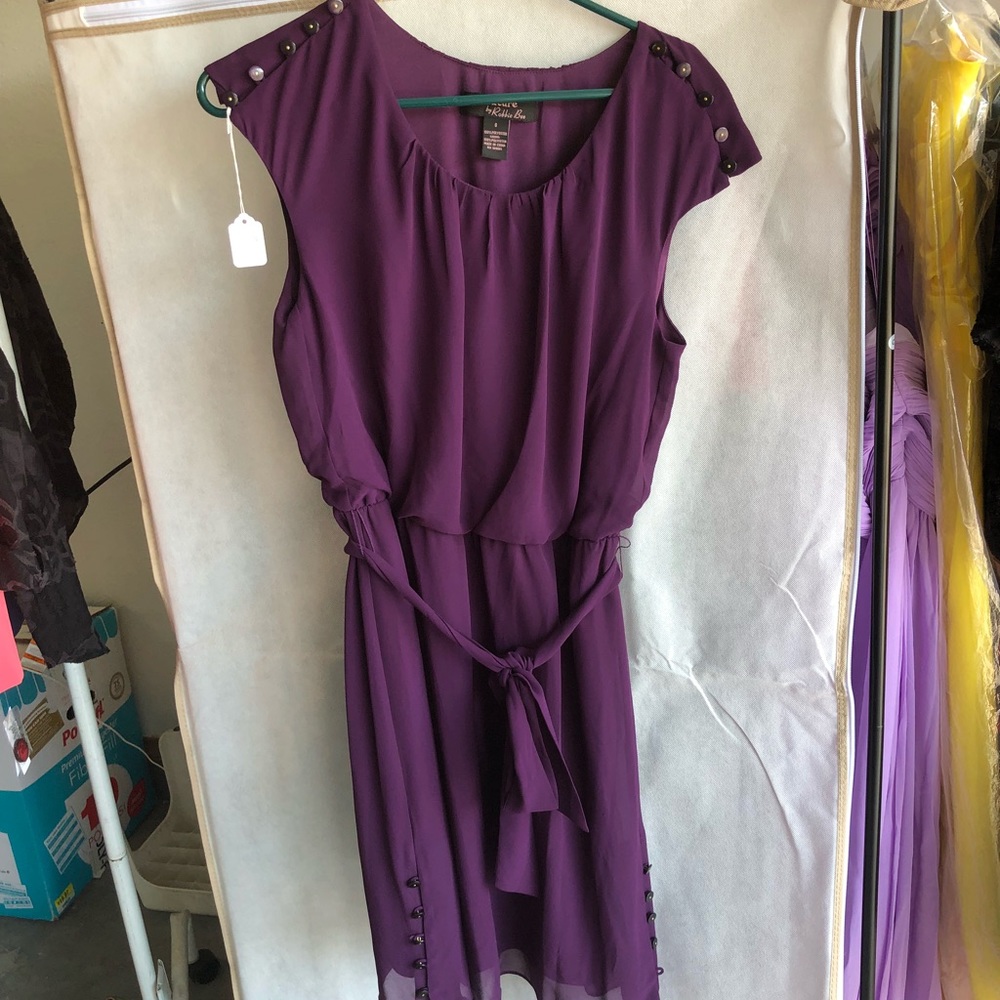 Beautiful knee length purple dress - size 8
