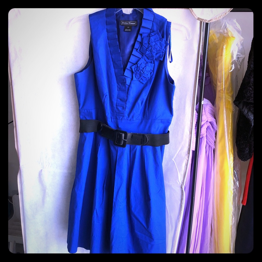 Beautiful Blue dress - size 12 petite