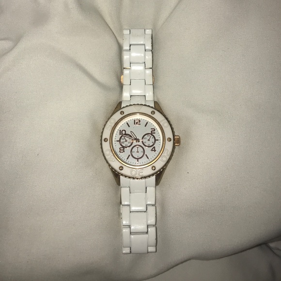 whit/gold watch, never worn - Picture 1 of 1