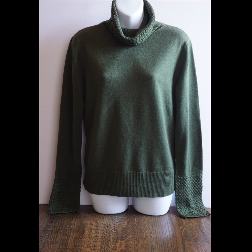 Antonio Melani 100% Merino Wool Sweater