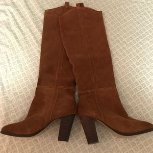 Dolce Vita suede boots