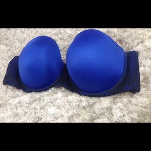 Torrid 46D Black Lace Royal Blue Strapless Bra