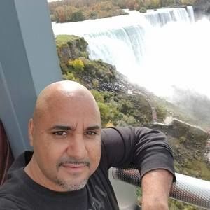 Meet your Posher, Gio