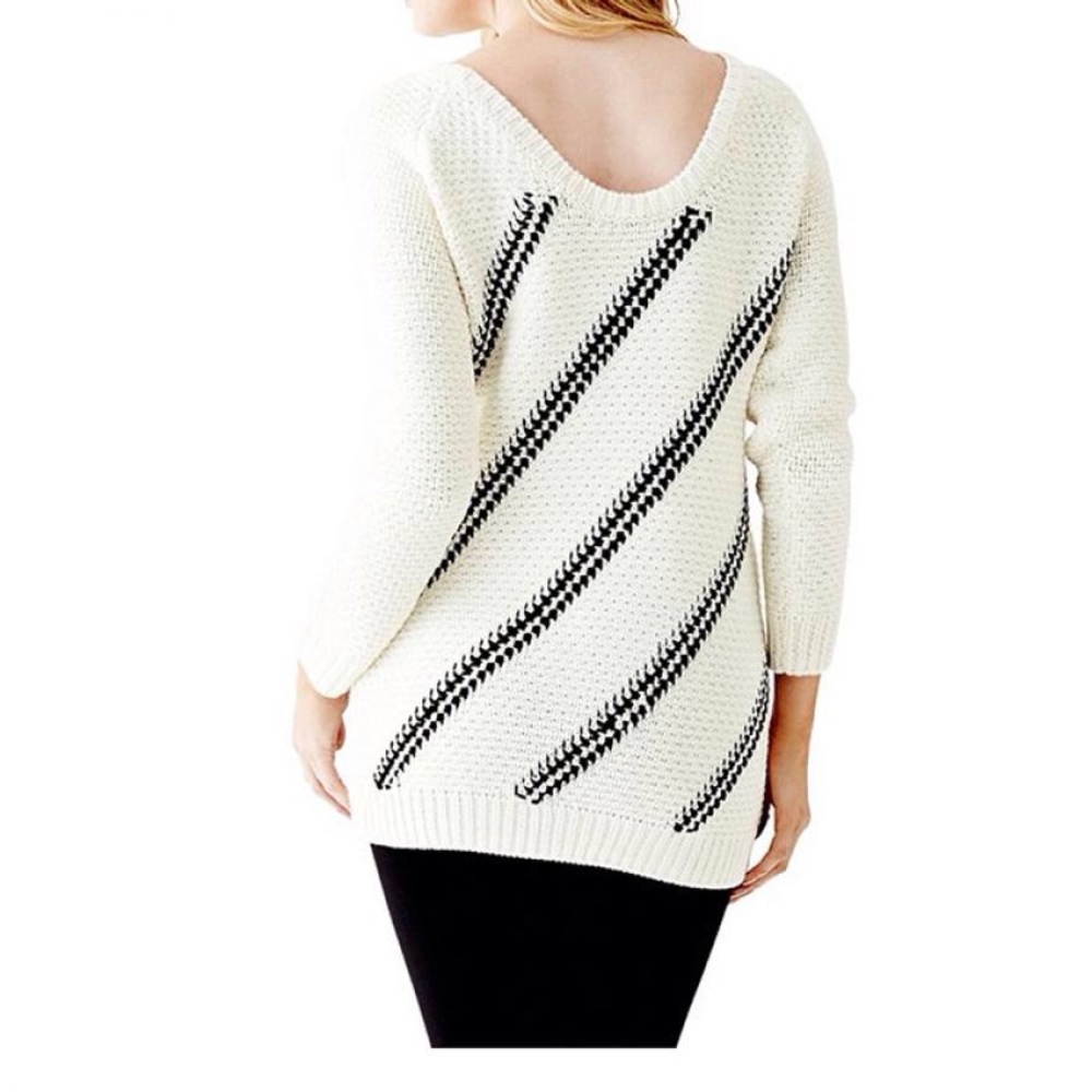 Guess Sweater - Picture 7 of 7