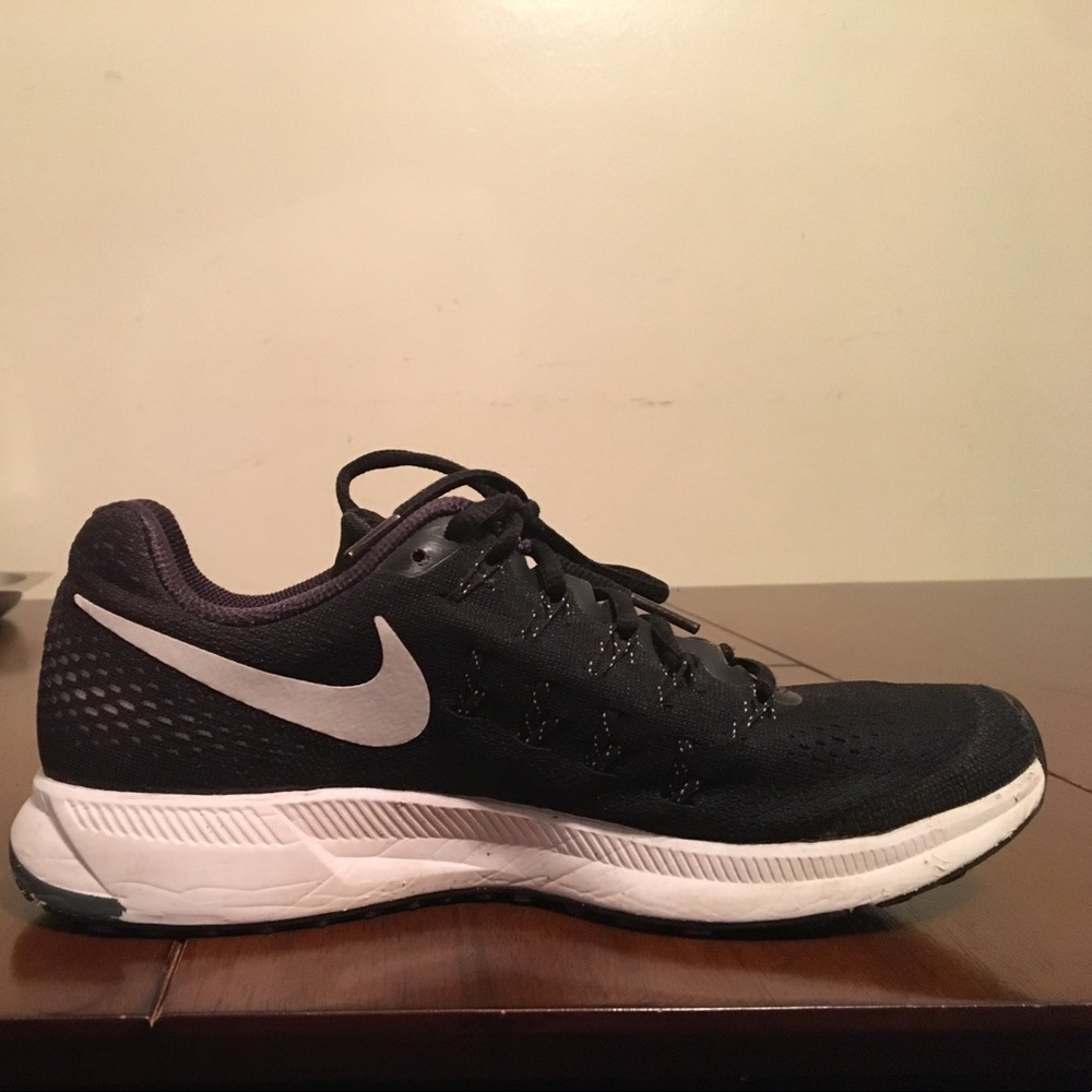 Nike Zoom Pegasus sneakers