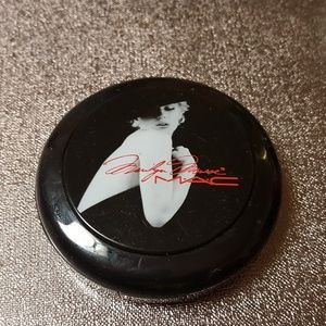 Mac Limited Edition Marilyn Monroe highlight🖤
