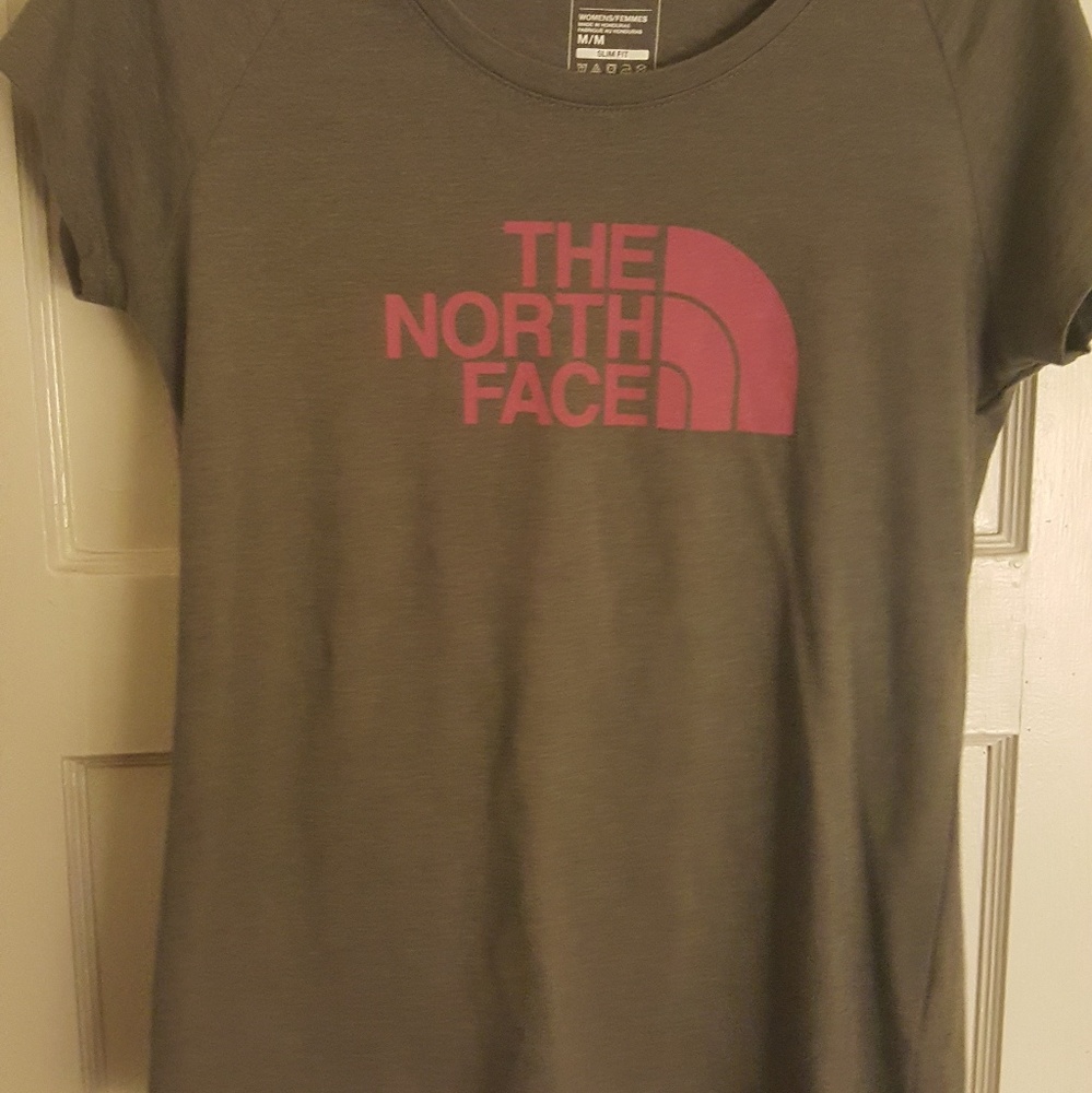Tge north face t shirt