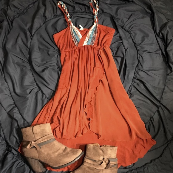 Dress - Picture 1 of 2