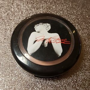 Mac Limited Edition Marilyn Monroe blush
