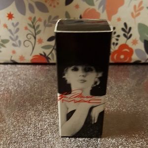 Mac Limited Edition Marilyn Monroe nail polish🖤