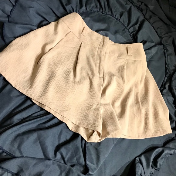 Shorts - Picture 2 of 2