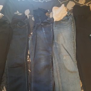 Maternity skinny jeans
