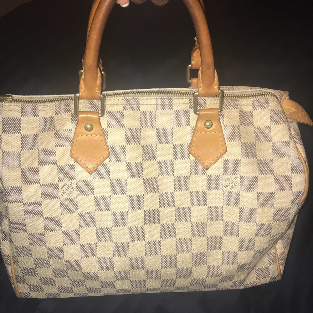 Louis Vuitton Speedy