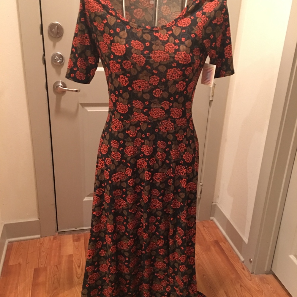 NWT LuLaRoe Ana XL Orange + Brown Flowers on Black
