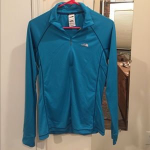 North Face running pull over