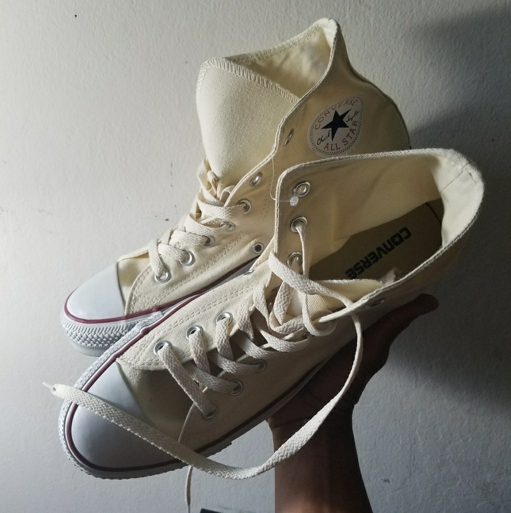 Cream Converse High mens sz.11