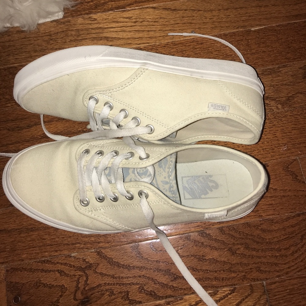 Vans Sneakers