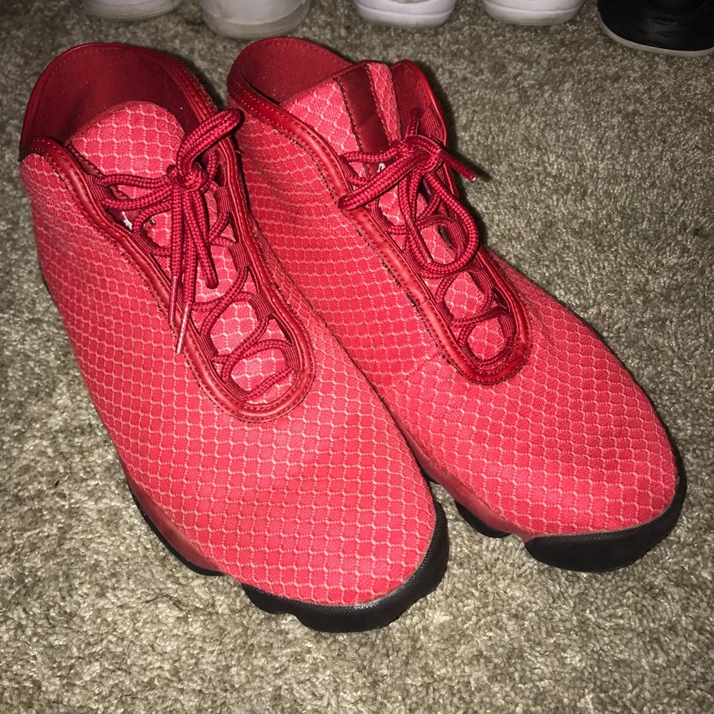 Jordan Horizon Varsity Red