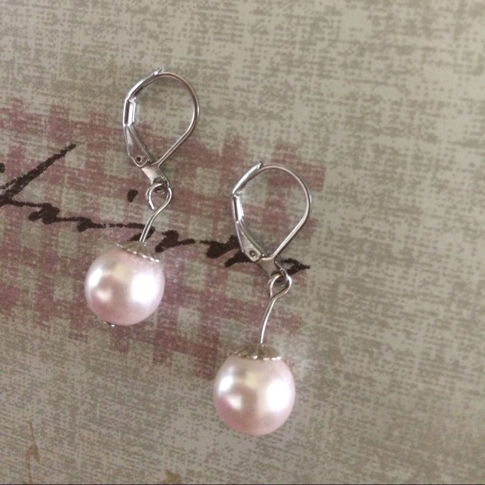 Pink faux pearl drop earrings